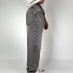 شلوار جین نیم بگ طوسی