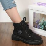 نیم بوت حراجی ولف خزدار