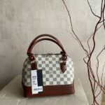 کیف زنانه مدل لاریسا