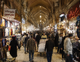 بازار پوشاک عمده